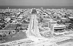 Teatro Nacional de Cuba durante su construcción.