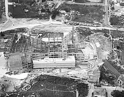 Teatro Nacional de Cuba durante su construcción.