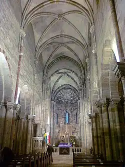 Nave principal de la iglesia