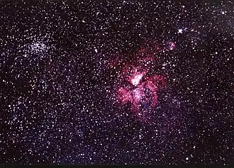 Nebulosa que rodea a Eta Carinae y región de Vía Láctea.