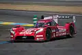 El Nissan GT-R LM Nismo fue el único prototipo de automóvil de carreras de Le Mans con un diseño de motor central y tracción delantera