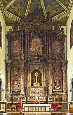 Altar mayor de la iglesia.