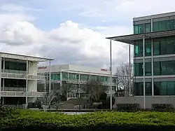 Oracle Corporation tiene un campus empresarial importante en Thames Valley Park en Reading, Inglaterra