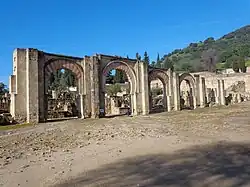 Vista general del pórtico.