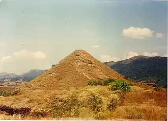 Pirámide en el municipio de Armero.