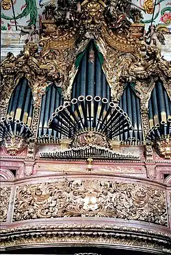 Capilla de S. Miguel / órgano