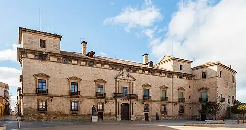 Palacio de los Altamira