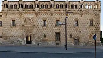 Palacio del Infantado (1480-fin s. XV), Guadalajara, obra de Juan Guas en la que intervino Egas Cueman