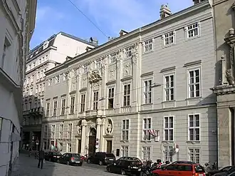 Palacio Schönborn-Batthyány, Viena, 1692–1693