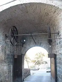 Sistema Derché del puente levadizo