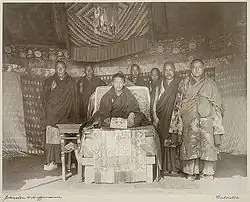 El Panchen Lama y su séquito en Calcuta en 1906.