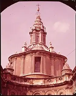 Exterior de la cúpula