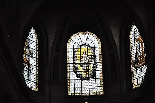 Vitrales del ábside.