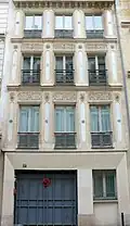 1 bis, rue d’Athènes : inmueble clasificado como monumento histórico.