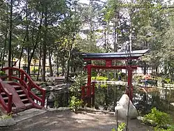 Un torii en el Parque Masayoshi Ōhira, Ciudad de México.