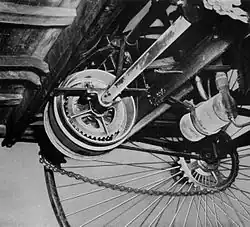 La transmisión, en el vehículo original.