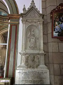 Mausoleo de Pedro Rafael González Calisto.