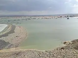 Embalse da agua en Ein Yahav.