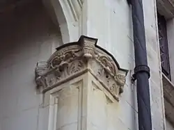 Capitel en el hôtel d'Alluye,[18]​ ca. 1508.