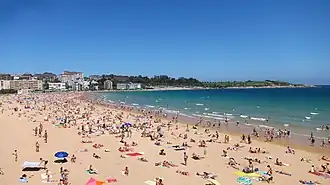 Segunda playa del Sardinero vista desde los Jardines de Piquío.