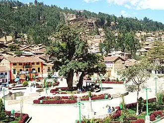 Plaza mayor de Pomabamba