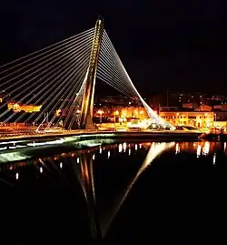 El puente por la noche