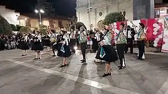 Conjunto de Huaylarsh folkloristas de Huancayo