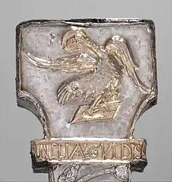 Detalle posterior superior