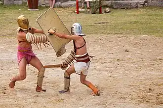 Gladiadores luchando