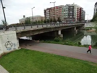 Puente de la Estación o de los leones