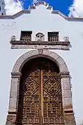 Detalle de la puerta