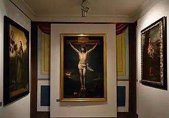 Pinturas (el Cristo crucificado es una copia de Mengs).