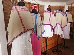 Bordado Mazahua El Oro Estado de México