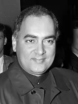 Rajiv Gandhi, 6to Primer Ministro de la India[18]​