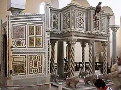 Púlpito de la Catedral de Ravello,[14]​ de Bartolomeo da Foggia.