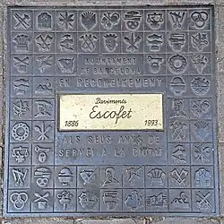 Placa conmemorativa de reconocimiento a Pavimentos Escofet