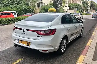 Un Renault Mégane, taxi en Haifa, Israel.