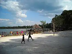 El Complejo Turístico de Quistococha recibe una importante afluencia de turistas.