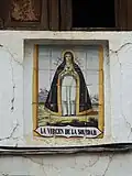 Retablo cerámico de la Virgen de la Soledad