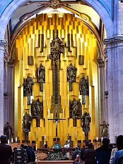 Retablo de madera de abedul finlandés de la catedral de Zacatecas, de Javier Marín.