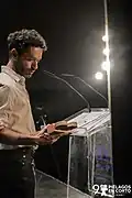 El director Rodrigo Sorogoyen recogiendo el Premio Valdearenas por su cortometraje Madre.