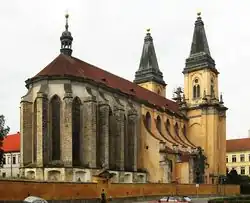 Iglesia en Roudnice nad Labem por Octavio Broggio