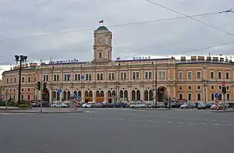 Exterior de la Estación Moskovsky (San Petersburgo)