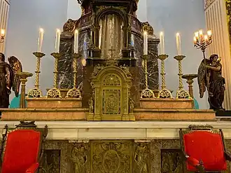 Vista sagrario y del antiguo altar mayor