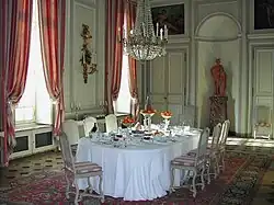 La sala del comedor.