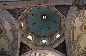 La cúpula.