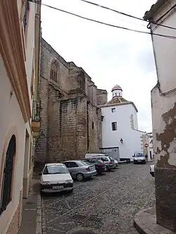 Lateral de la Iglesia de San Mateos