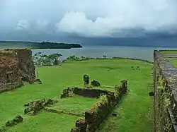 Desembocadura del Chagres desde el Fuerte