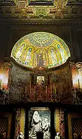 Altar mayor de Santa Francesca Romana.[13]​
