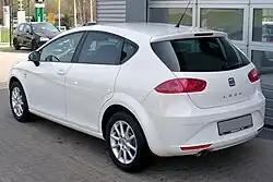 Trasera del SEAT Leon II rediseñado.